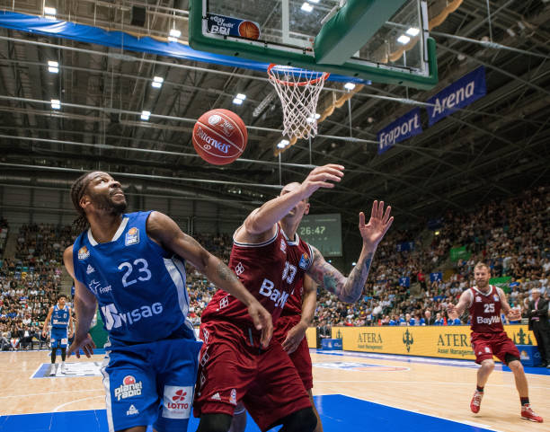 在对阵领头 在对阵领头